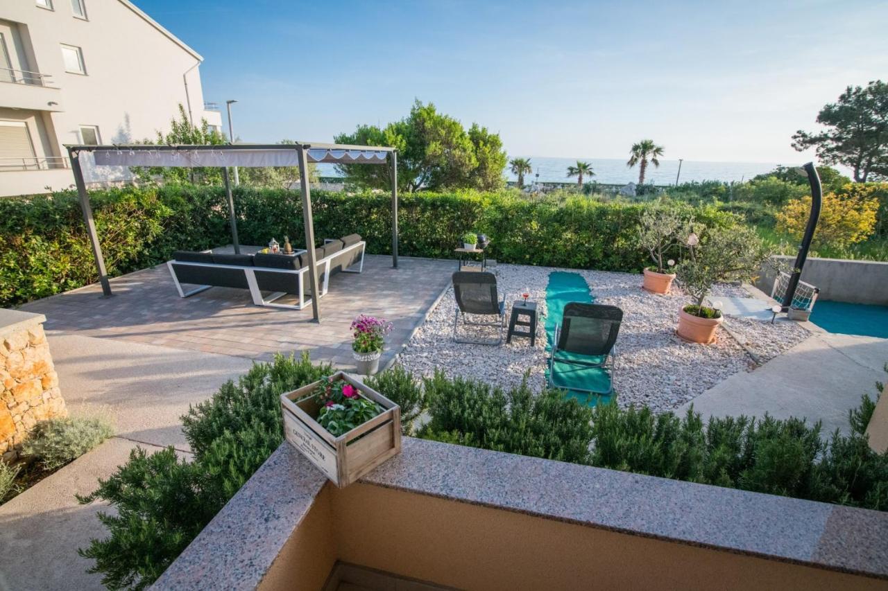 Procella Apartament *