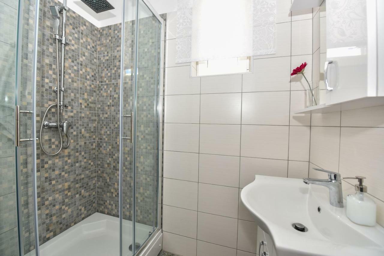 Procella Apartament Novalja